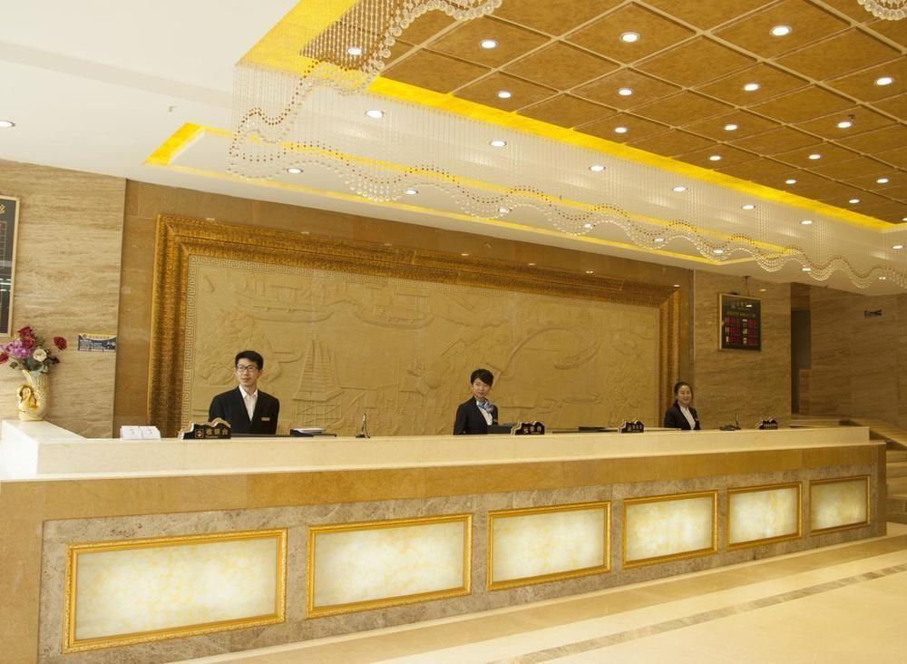 Kunming Youlian Hotel ภายนอก รูปภาพ
