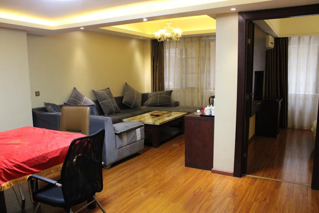 Kunming Youlian Hotel ภายนอก รูปภาพ
