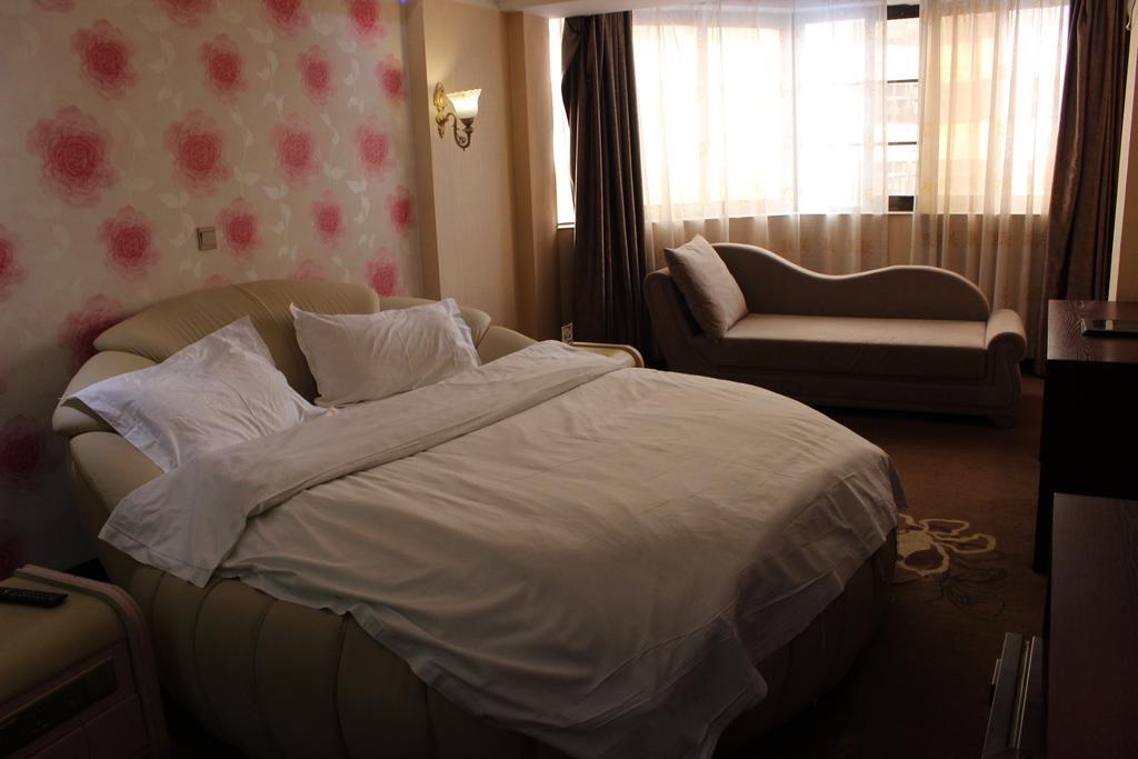 Kunming Youlian Hotel ภายนอก รูปภาพ