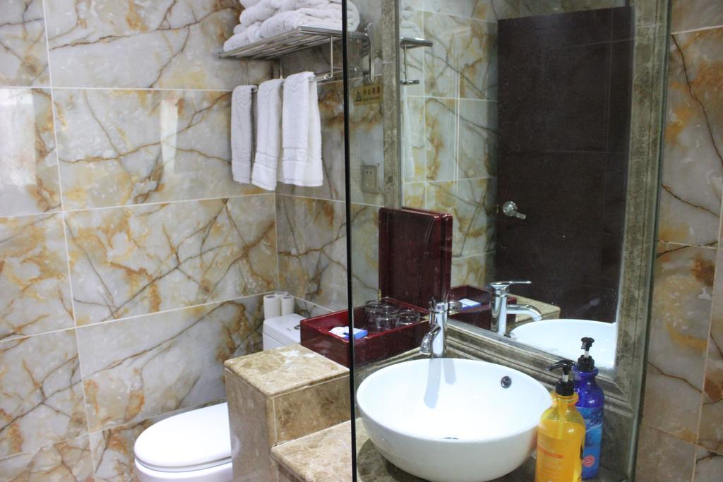 Kunming Youlian Hotel ภายนอก รูปภาพ