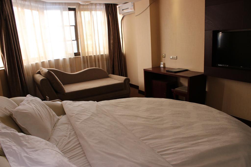 Kunming Youlian Hotel ภายนอก รูปภาพ