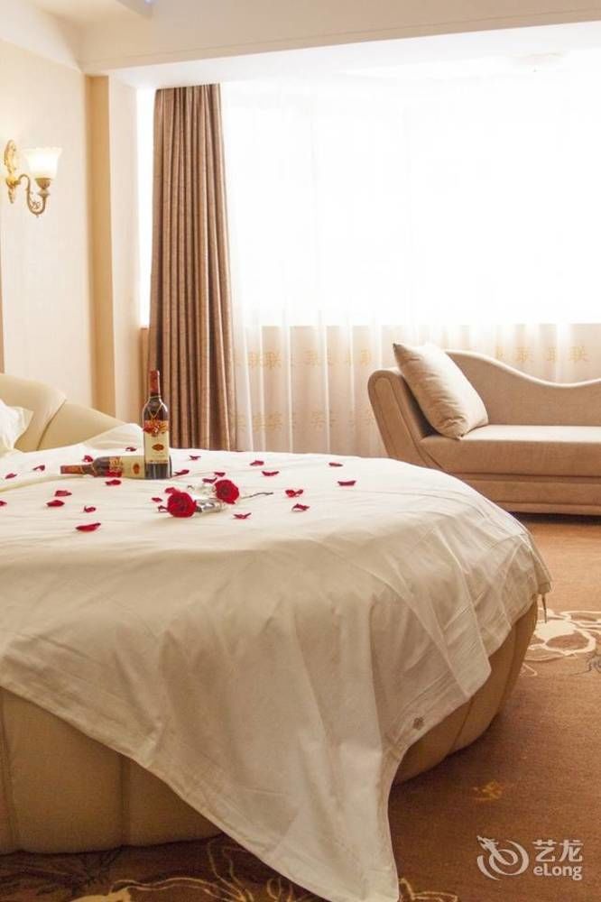 Kunming Youlian Hotel ภายนอก รูปภาพ